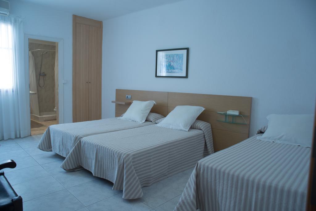 Hotel Avenida Benicàssim Habitación foto